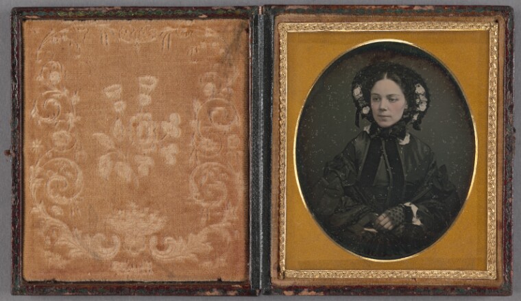 [Unidentified woman wearing a dark bonnet with flowers] (84.XT.438.19)